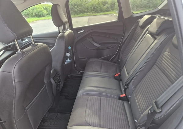 Ford Kuga cena 79500 przebieg: 51900, rok produkcji 2018 z Skoczów małe 172